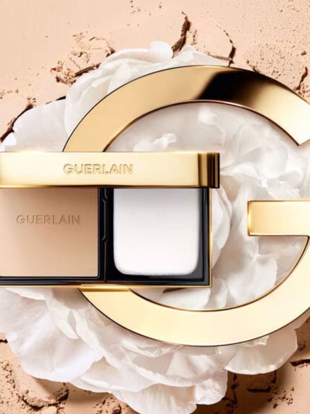 GUERLAIN Compact Powder Duo in Gold and White